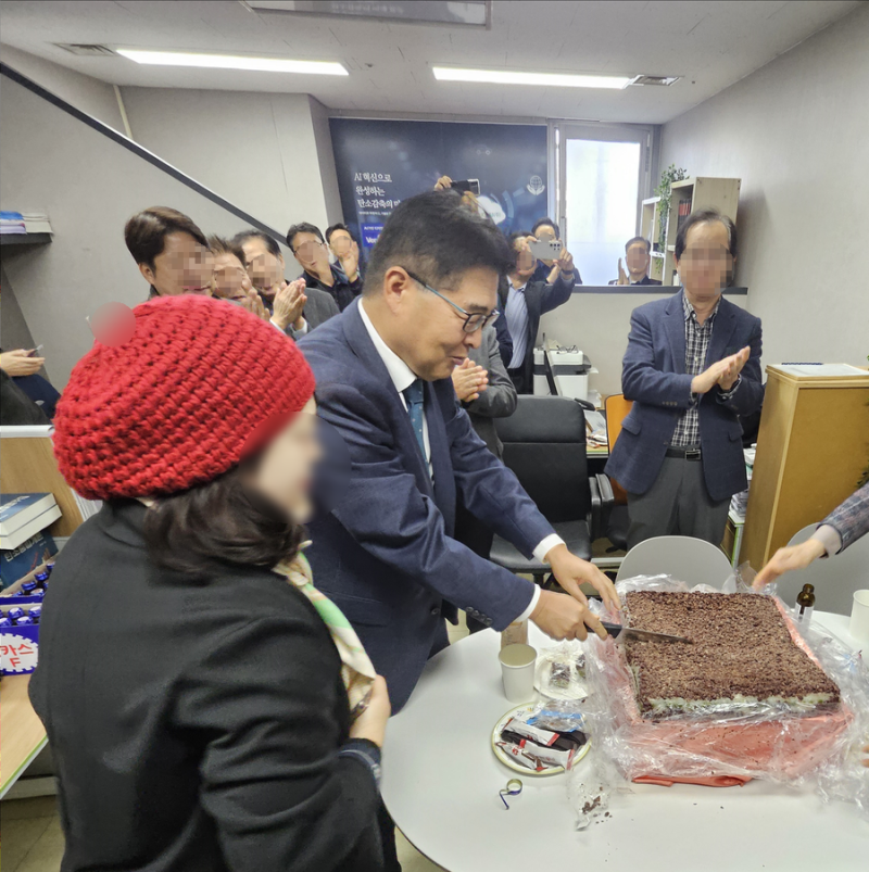 웰컴행정사사무소 개업식, 성황리에 마무리…